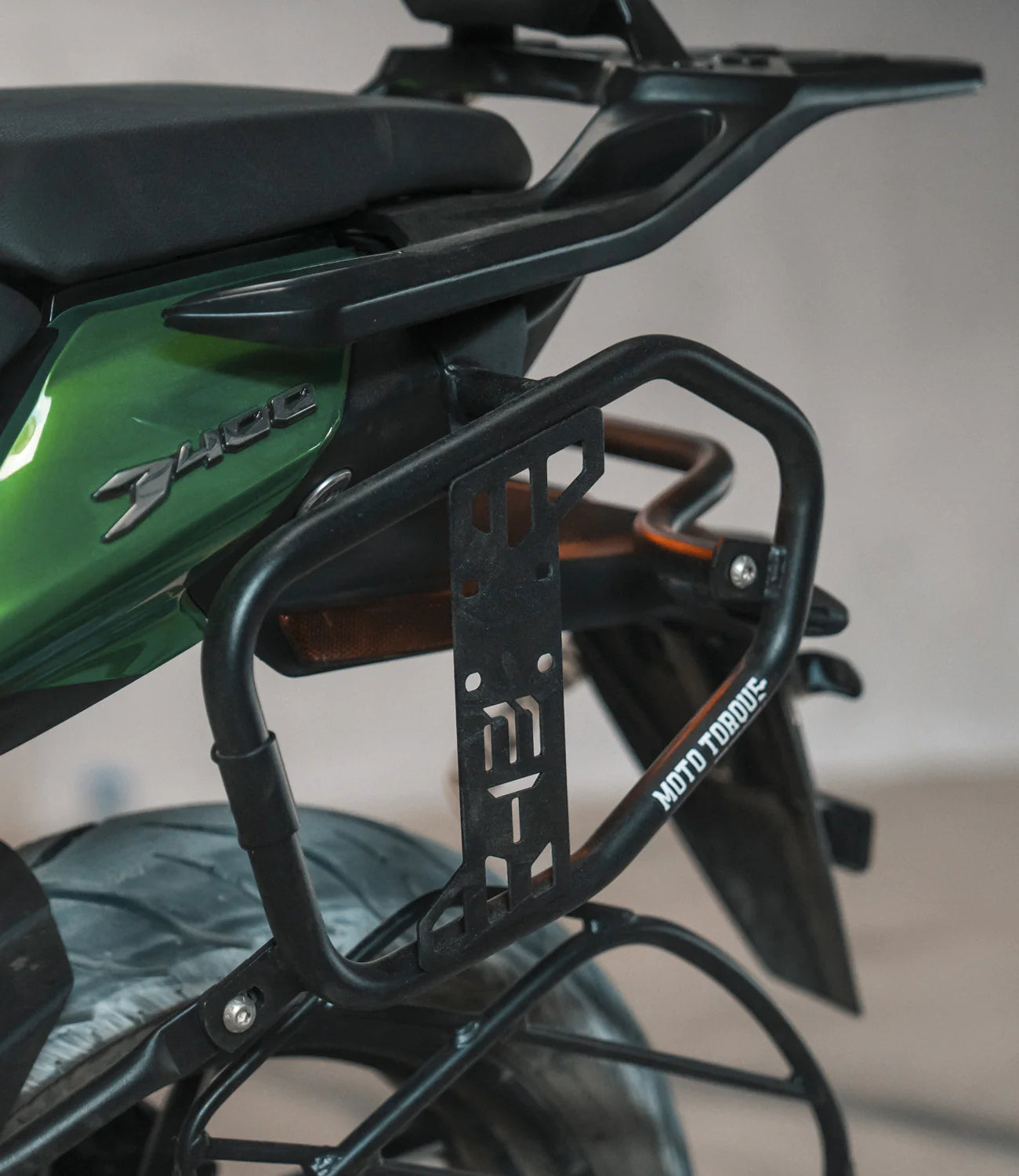 MOTO TORQUE DOMINAR 250/400 - SADDLE STAY